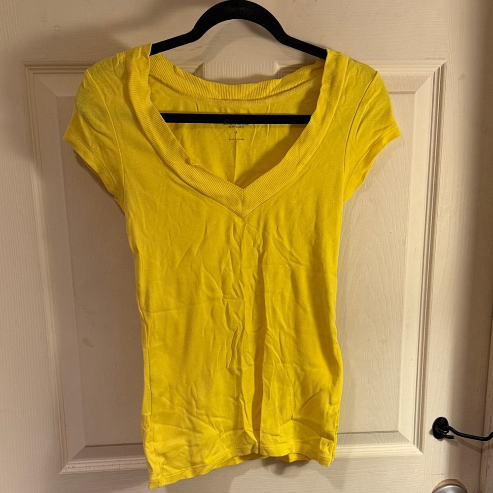 Express Bright Yellow V-Neck Short Sleeve Tee